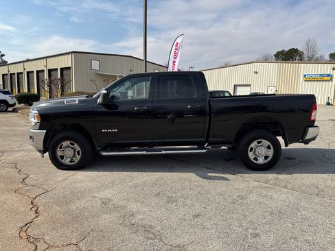 Used 2024 RAM 2500 Big Horn w/ Bed Utility Group image 8