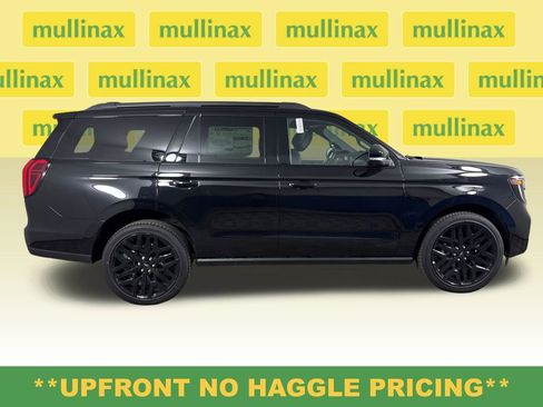 New 2026 Ford Expedition Platinum AWD/4WD image 2
