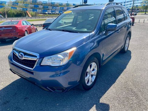 Used 2014 Subaru Forester 2.5i Premium w/ Popular Package #1 AWD/4WD image 3