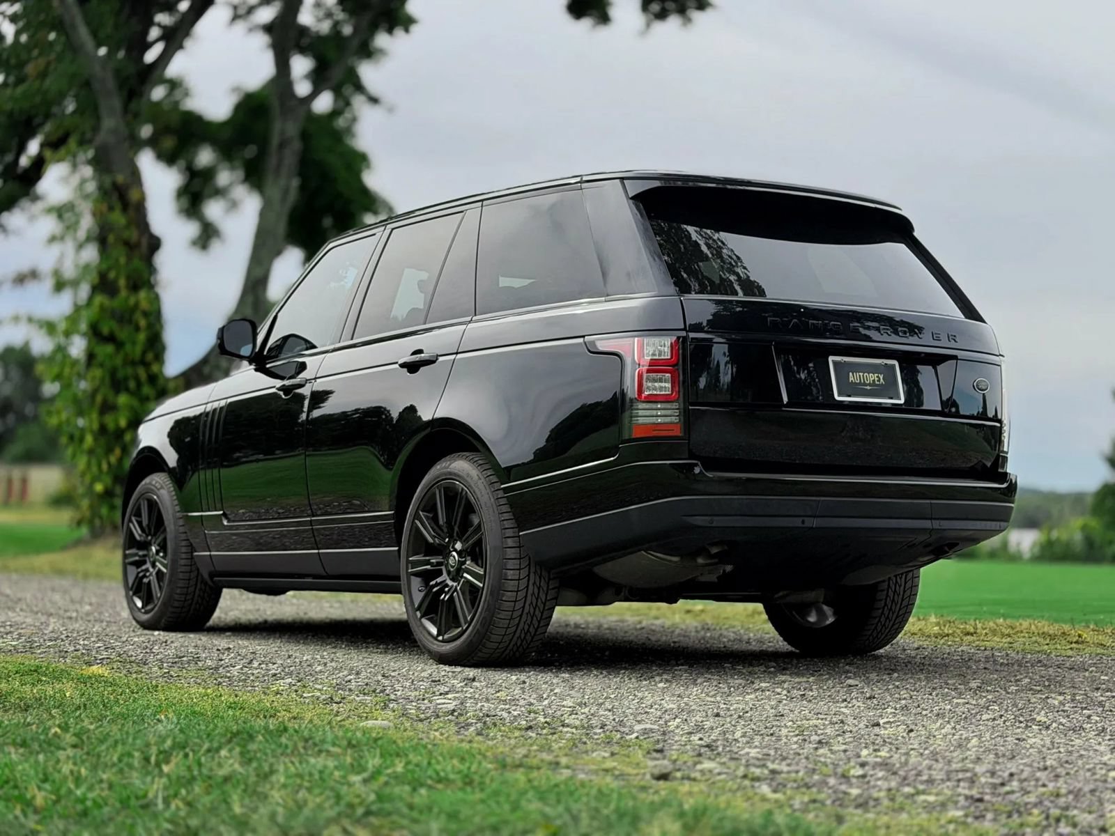 Used 2015 Land Rover Range Rover HSE AWD/4WD image 36
