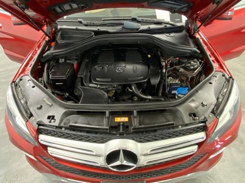 Used 2017 Mercedes-Benz GLE 350 4MATIC w/ Premium 2 Package image 48