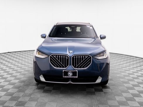 Used 2025 BMW X3 xDrive30i w/ Premium Package AWD/4WD image 9