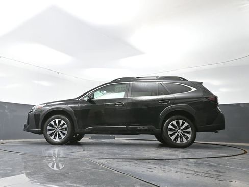 Used 2024 Subaru Outback Limited image 57