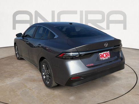 New 2026 Nissan Sentra SL w/ Floor Mat Package FWD image 8