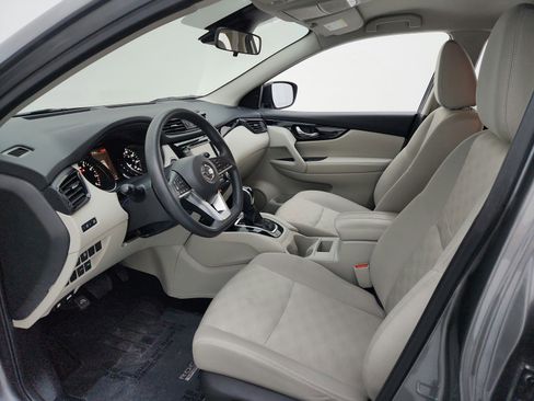 Used 2020 Nissan Rogue Sport SV image 13