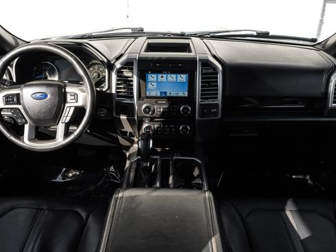 Used 2016 Ford F150 Platinum w/ Equipment Group 701A Luxury image 15