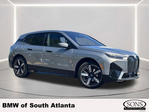 Used 2023 BMW iX xDrive50 w/ Sport Package AWD/4WD image 1