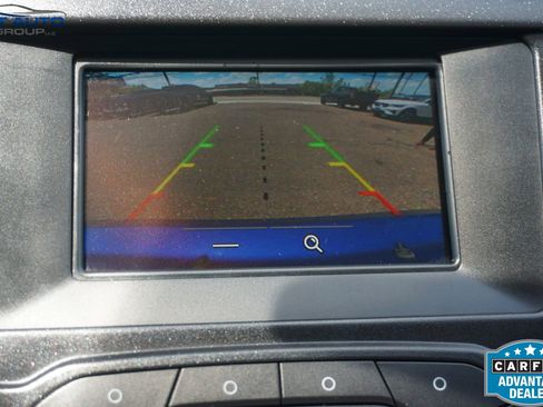 Used 2017 Ford Fusion SE FWD image 30