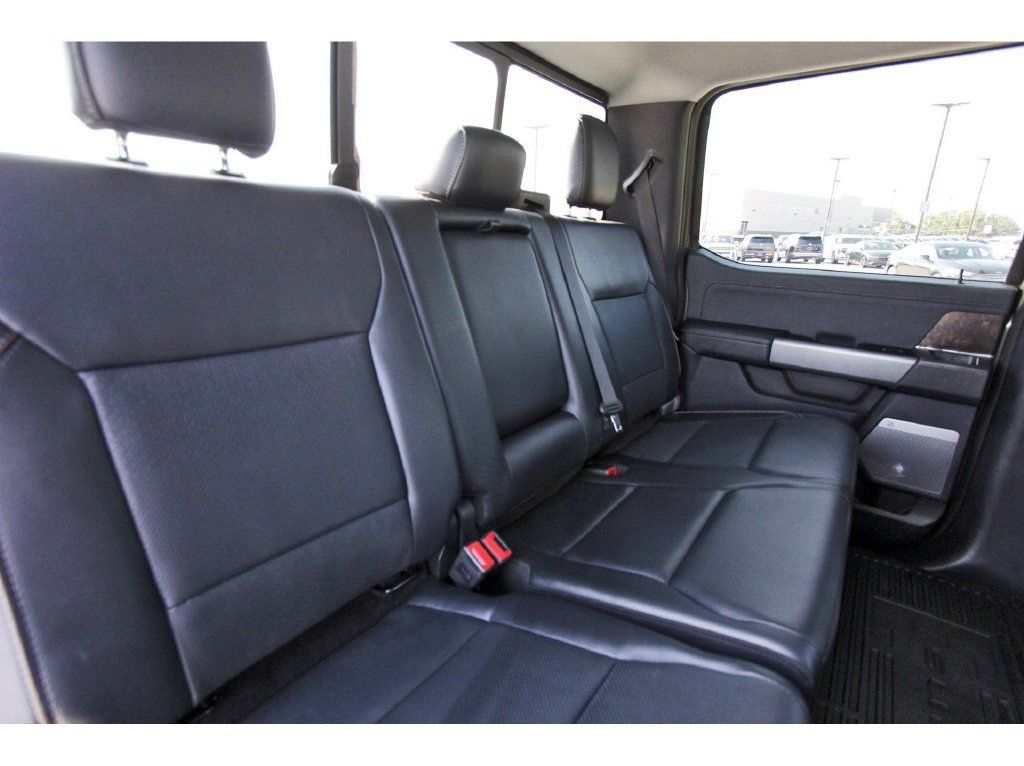 Used 2023 Ford F350 Lariat w/ Tow Technology Package AWD/4WD image 15