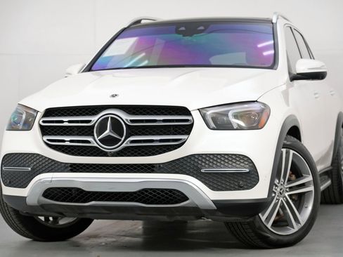 Used 2022 Mercedes-Benz GLE 450 4MATIC image 3