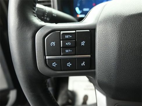 Used 2024 Ford F250 Lariat w/ Sport Appearance Package image 16