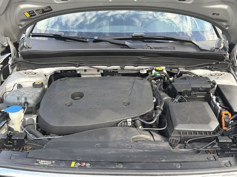Certified 2023 Volvo XC40 B4 Plus w/ Driver Assist Package FWD image 56