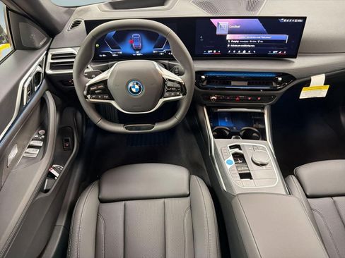 Used 2026 BMW i4 xDrive40i w/ Premium Package AWD/4WD image 28