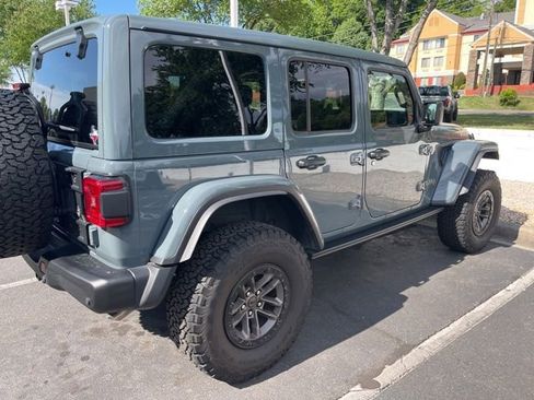 Used 2025 Jeep Wrangler Unlimited Rubicon 392 AWD/4WD image 3