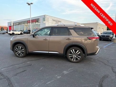 Certified 2023 Nissan Pathfinder Platinum AWD/4WD image 5