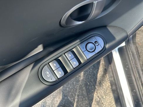 Certified 2025 Hyundai Ioniq 5 SEL image 11