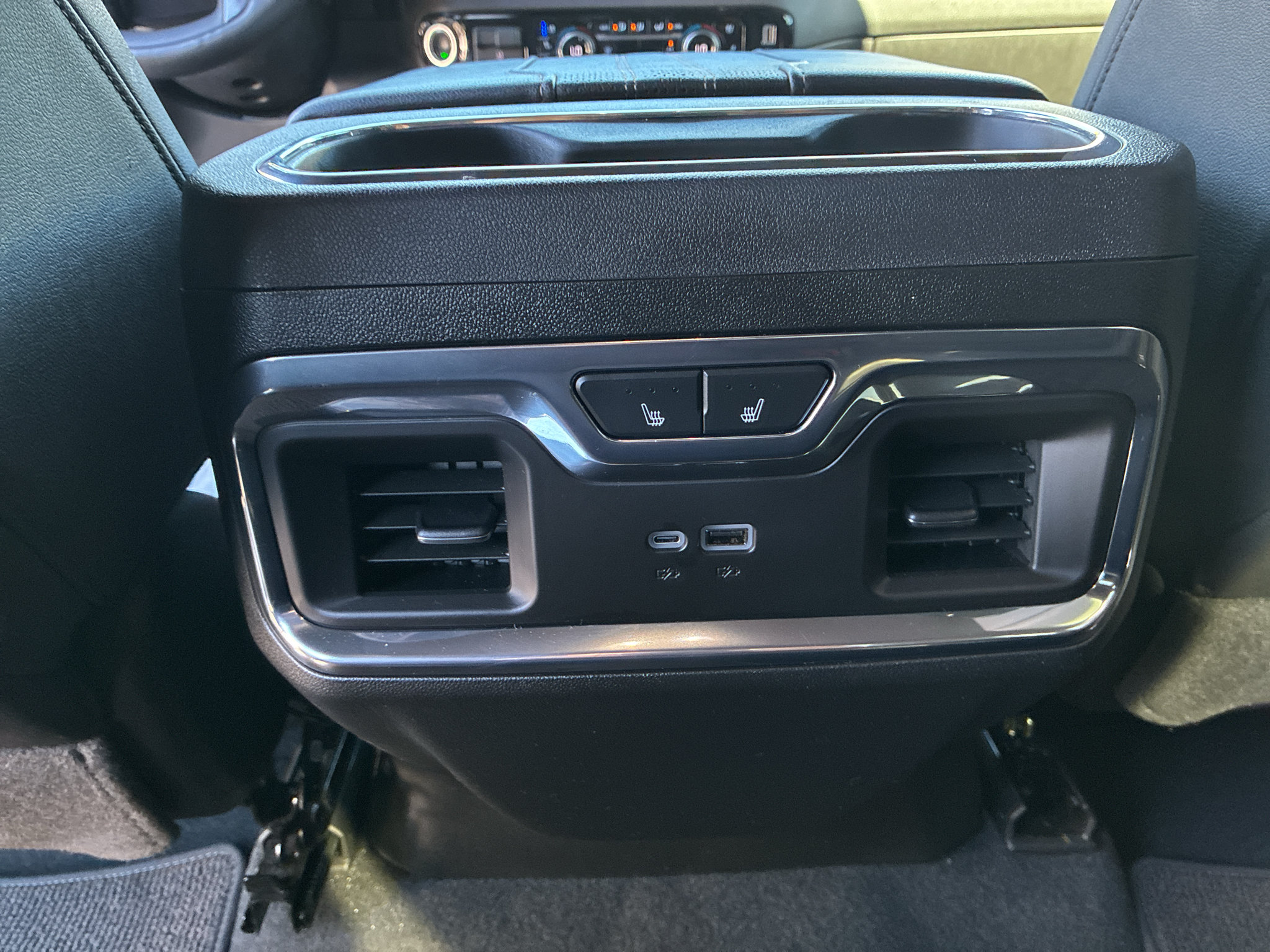 Used 2024 Chevrolet Silverado 1500 High Country w/ Midnight Edition AWD/4WD image 46