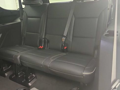 Certified 2025 Chevrolet Tahoe Premier RWD image 26