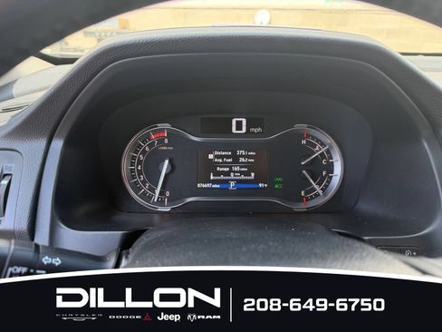 Used 2017 Honda Pilot Touring image 14