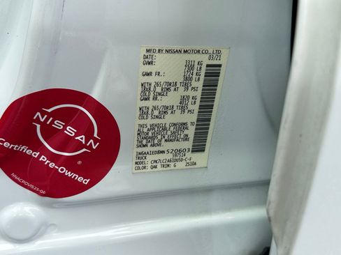 Certified 2021 Nissan Titan SV w/ SV Convenience Package image 19