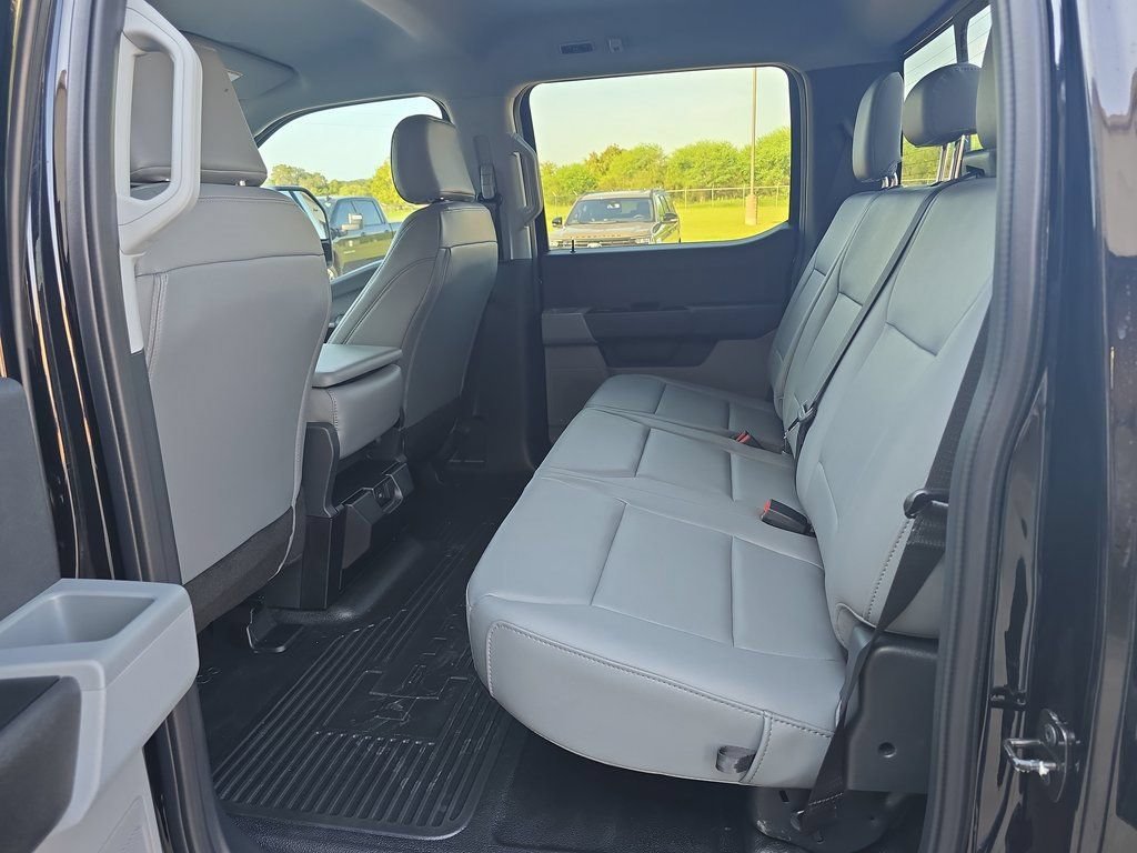 New 2026 Ford F250 XL w/ 360-Degree Camera Package AWD/4WD image 13