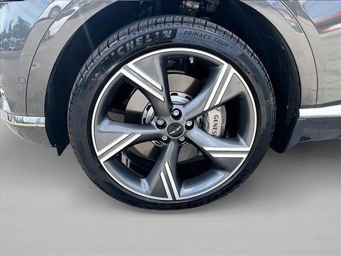 Used 2025 Genesis GV80 3.5T Prestige AWD/4WD image 10