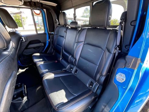 Used 2021 Jeep Gladiator Mojave AWD/4WD image 20
