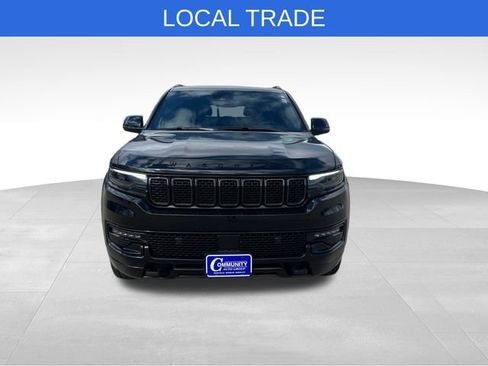Used 2024 Jeep Wagoneer Series II AWD/4WD image 9