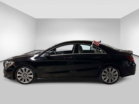 Used 2019 Mercedes-Benz CLA 250 4MATIC image 2