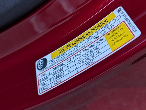 Used 2022 Chevrolet Bolt EUV Premier w/ Sun & Sound Package image 41