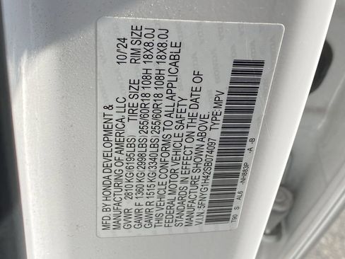Used 2025 Honda Pilot EX-L image 13