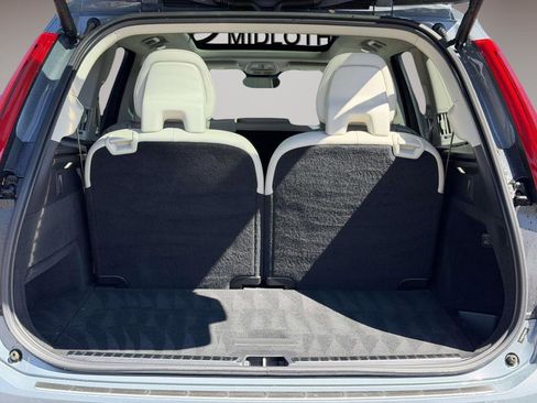 Used 2023 Volvo XC90 B6 Plus AWD/4WD image 13