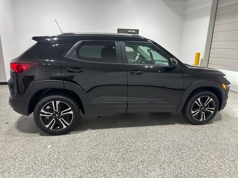 New 2026 Chevrolet TrailBlazer LT w/ LT Cold Weather Package AWD/4WD image 24