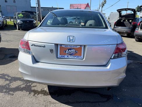 Used 2009 Honda Accord LX image 4