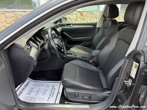 Used 2019 Volkswagen Arteon SE FWD image 4