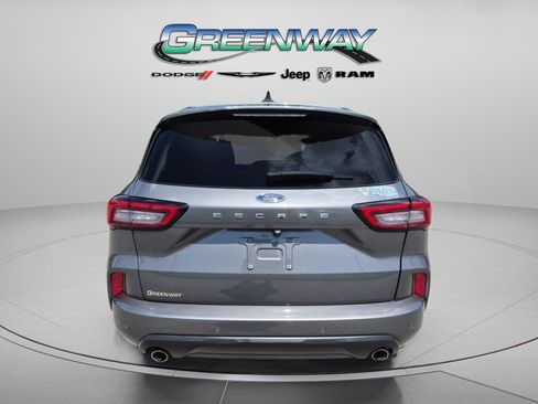Used 2023 Ford Escape ST-Line w/ Tech Pack #1 FWD image 2