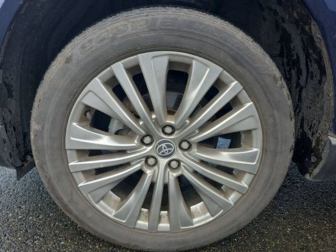 Used 2021 Toyota Venza XLE w/ Carpet Mat Package (TMS) AWD/4WD image 29