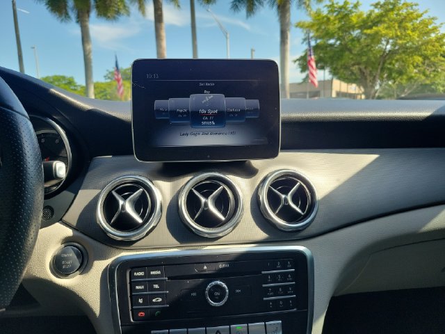 Used 2020 Mercedes-Benz GLA 250 image 27