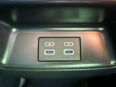 Certified 2025 Toyota Corolla LE image 19