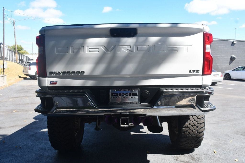 Used 2020 Chevrolet Silverado 2500 LTZ w/ LTZ Plus Package AWD/4WD image 9