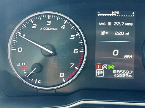 Used 2022 Subaru Outback Touring XT w/ Tech Package 3 AWD/4WD image 15
