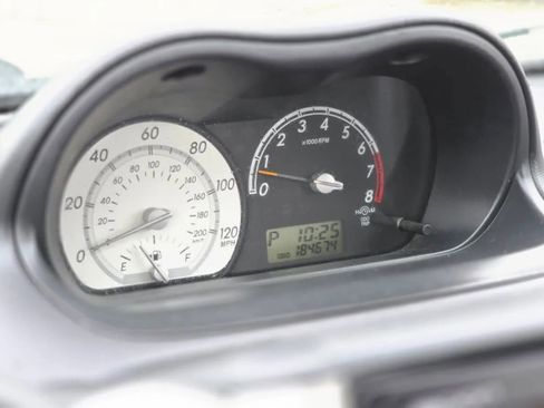 Used 2005 Scion xA Hatchback 4D image 14