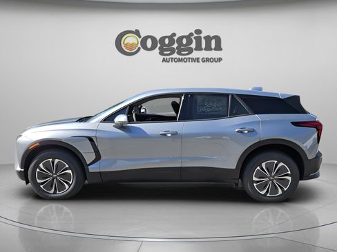 New 2025 Chevrolet Blazer EV LT image 2