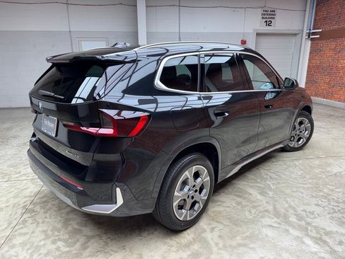Used 2025 BMW X1 xDrive28i w/ Technology Package image 5