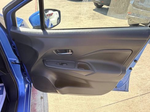 Used 2024 Nissan Versa SV FWD image 21