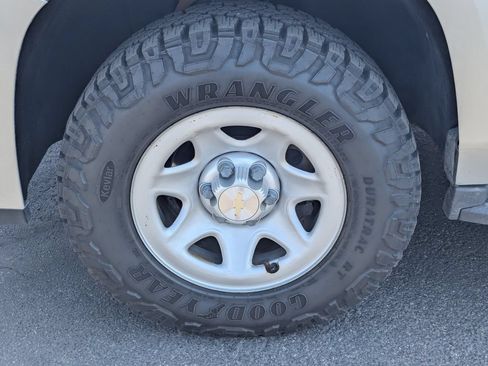 Used 2017 Chevrolet Tahoe 4WD w/ Suspension Package, Off-Road image 12