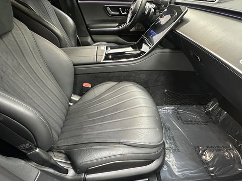 Certified 2023 Mercedes-Benz S 500 4MATIC w/ AMG Line image 15