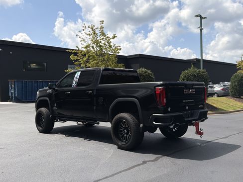 Used 2020 GMC Sierra 1500 AT4 w/ Driver Alert Package I AWD/4WD image 12
