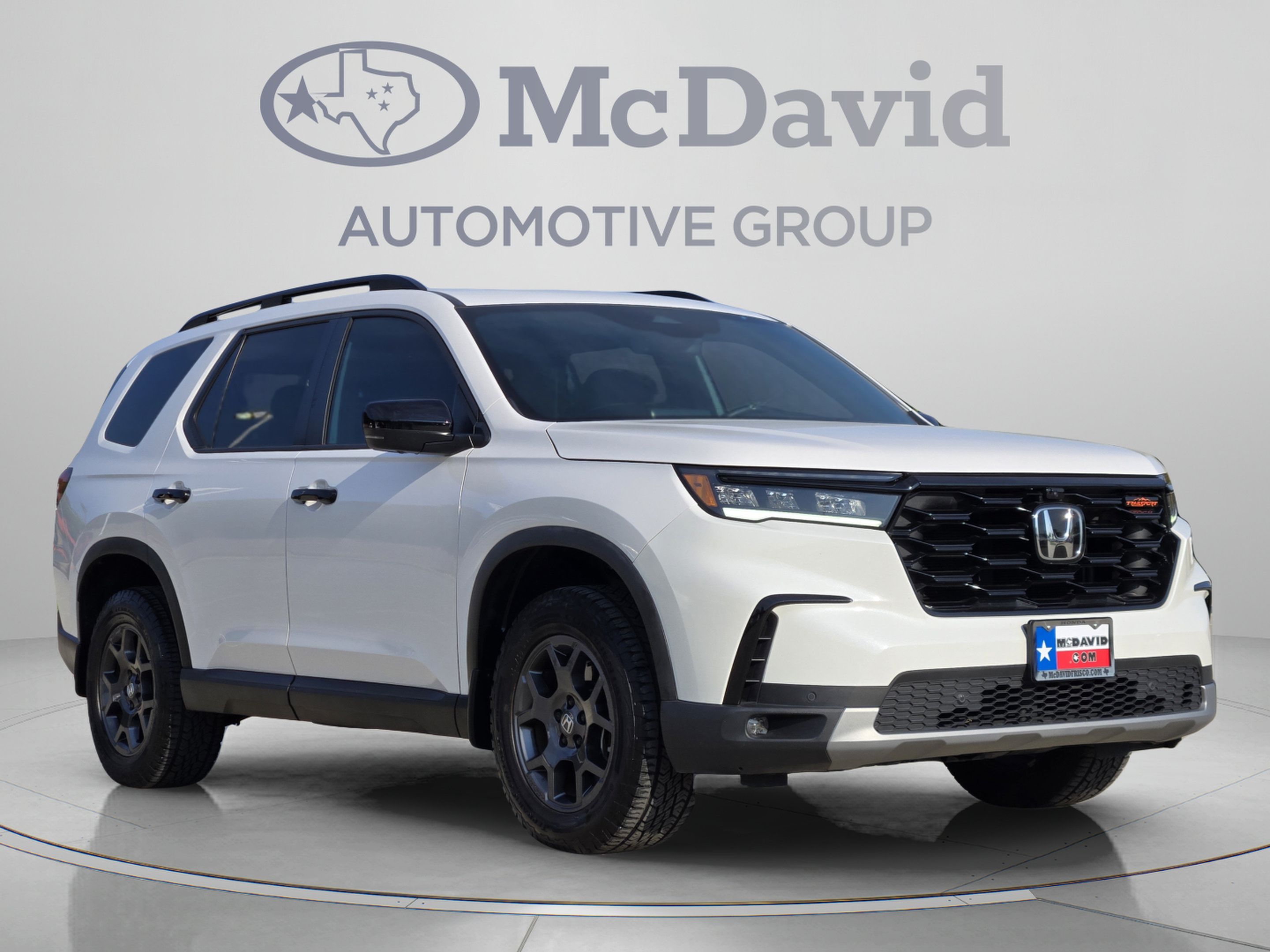 Used 2025 Honda Pilot TrailSport image 7