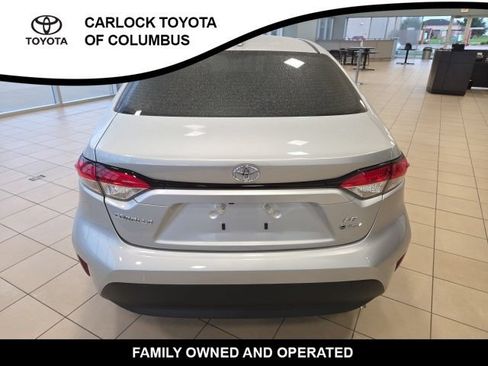 Used 2026 Toyota Corolla LE FWD image 8